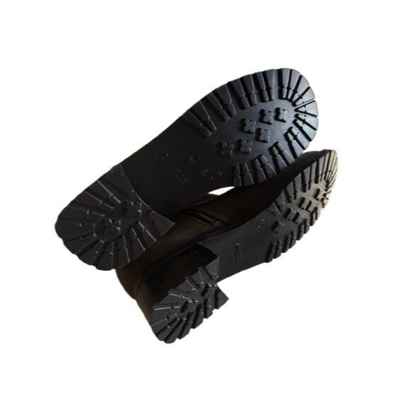 Danelle Green Faux Suede Side Zip Lug Sole Ankle Boots Size 10 - Picture 5 of 5